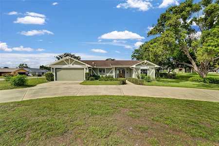 7367 Allen Dr Weeki Wachee, FL 34613