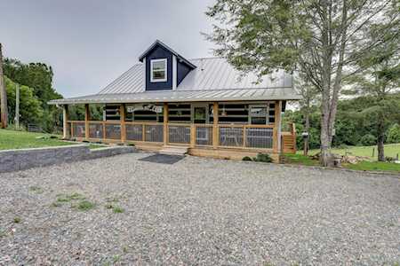 2246 Lumpkin Branch Rd Mountain City, TN 37683
