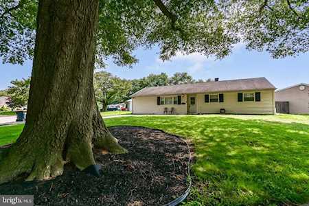 207 Nathaniel Rd Newark, DE 19702