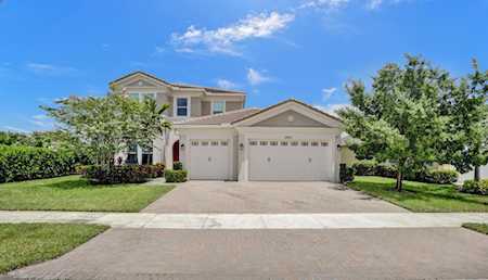 5850 Whippoorwill Circle Westlake, FL 33470