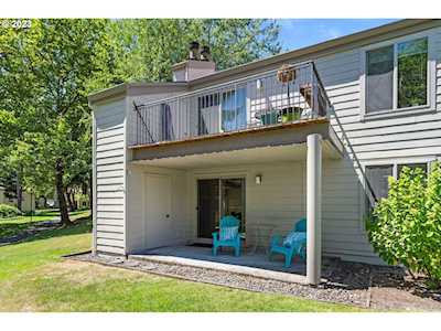 10112 SW Trapper TER Beaverton, OR 97008