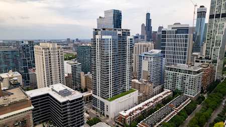 100 E 14th St #2101 Chicago, IL 60605