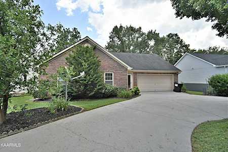 8210 Mecklenburg Ct Knoxville, TN 37923