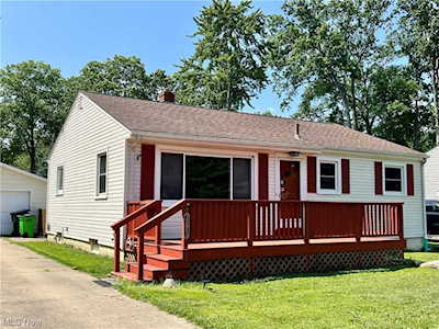 32853 Redwood Blvd Avon Lake, OH 44012