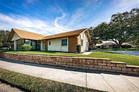 1300 Stonehaven Ln Dunedin, FL 34698