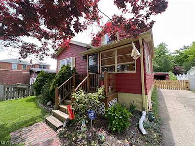 20135 Lakeview Ct Rocky River, OH 44116
