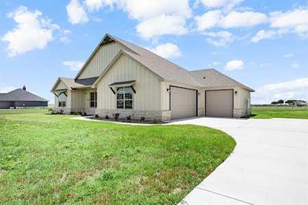 2005 Paramount Drive Cresson, TX 76035