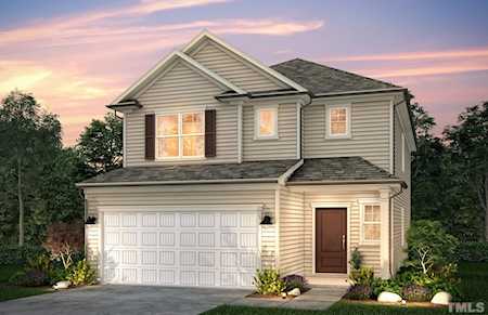2506 Friars Head Court Fuquay Varina, NC 27526