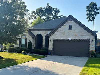 1807 Crenshaw Ct Conroe, TX 77304