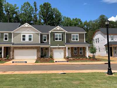 6129 Snowy Egret Ave Charlotte, NC 28214