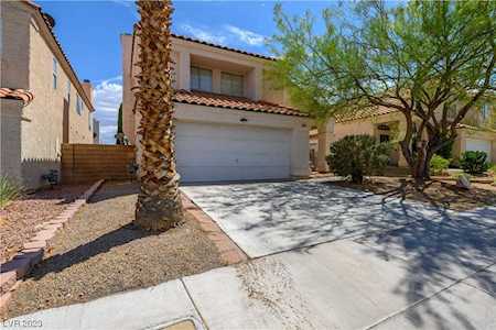 10009 Dove Ridge Dr Las Vegas, NV 89117