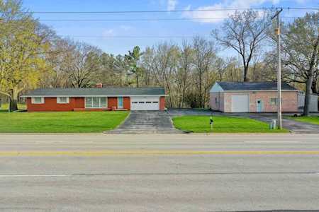 1428 Waube Ln De Pere, Village of Ashwaubenon, WI 54115