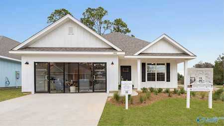 9520 SE Hampton Oak Drive Owens Cross Roads, AL 35763