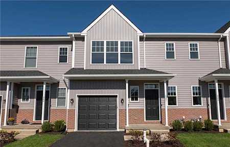 547 Long St Emmaus, PA 18049