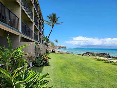 3785 Lower Honoapiilani Rd #109 Lahaina, HI 96761