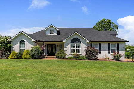 1300 Mallard Dr Spring Hill, TN 37174