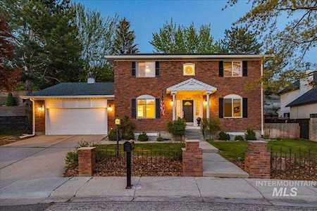 3898 N La Fontana Way Boise, ID 83702