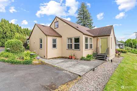 2916 Columbia Heights Road Longview, WA 98632
