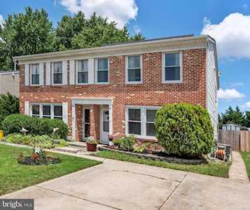 32 Canis Ct Sewell, NJ 08080