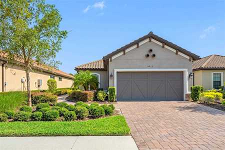 8412 Alberata Vista Dr Tampa, FL 33647