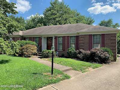 4502 Trey Ct Louisville, KY 40220