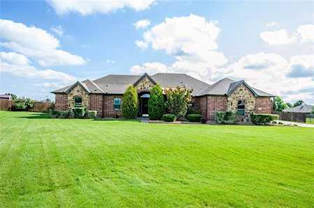 127 Loycie Circle Waxahachie, TX 75165