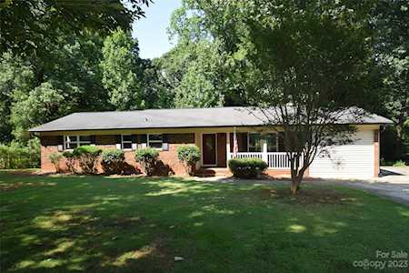 8429 Fieldwood Rd Mint Hill, NC 28227