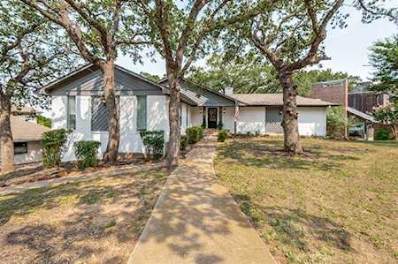 207 Phoenix Drive Trophy Club, TX 76262