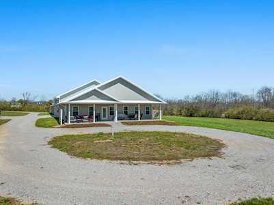 140 Tara Ln Wilmore, KY 40390