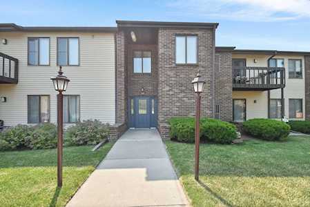 366 W St Joseph St #16 Green Bay, Village of Allouez, WI 54301