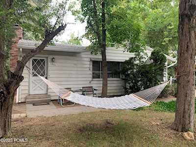 1831 E Village Green Rd Salt Lake City, UT 84121