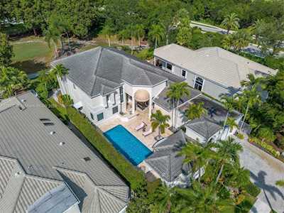 2707 Pinehurst Weston, FL 33332