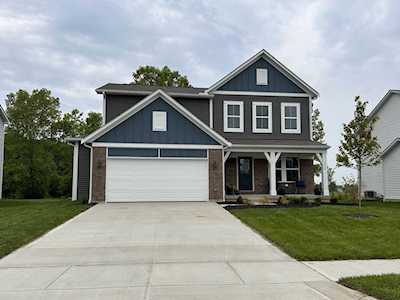 7333 Bromfield Drive Canal Winchester, OH 43110