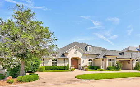 2412 NW Grand Circle Oklahoma City, OK 73116
