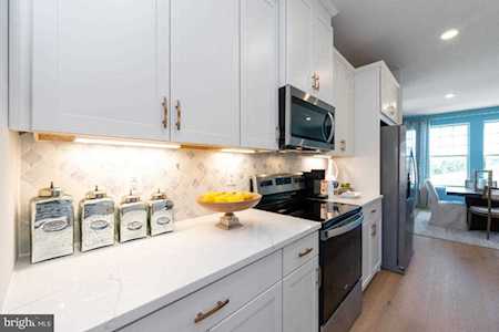 26214 Queens Grove Damascus, MD 20872
