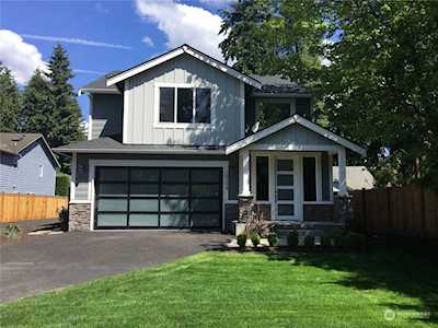 15234 Dayton Ave N Shoreline, WA 98133