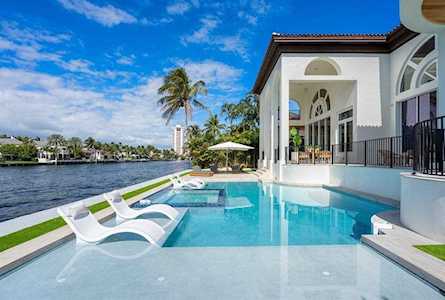 1131 Spanish River Road Boca Raton, FL 33432