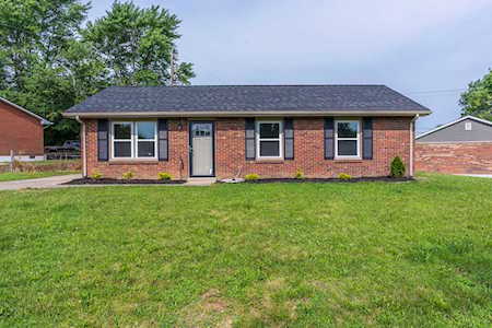 3601 Sulier Ct Lexington, KY 40517