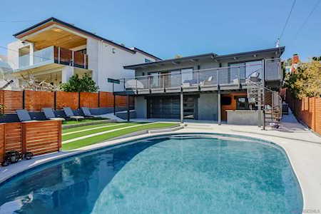 1725 Monmouth Dr San Diego, CA 92109