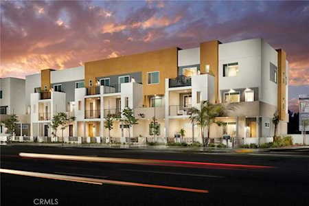 4832 Long Beach Blvd Long Beach, CA 90805