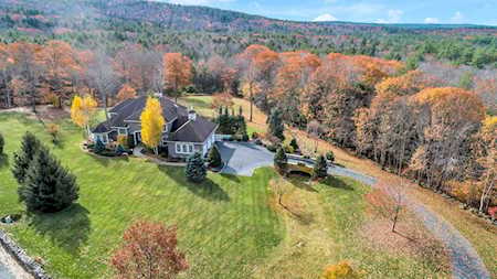 611 Old Mountain Rd Peterborough, NH 03458