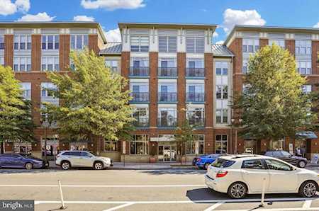 1800 Wilson Blvd #220 Arlington, VA 22201