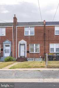 301/2 W Reamer Ave Wilmington, DE 19804