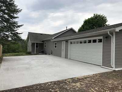 3146 Shawano Ave Green Bay, Village of Howard, WI 54313