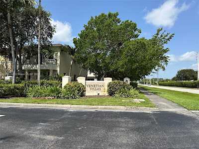 2511 Venetian Ct #1 Boynton Beach, FL 33426