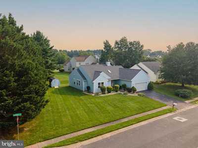 9 Palmetto Circle New Castle, DE 19720