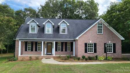 4602 Wylies Mill Rd Edgemoor, SC 29712
