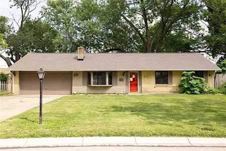 90 S Johanna Drive Dayton, OH 45458
