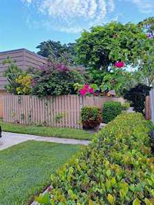 1421 14th Court Palm Beach Gardens, FL 33410