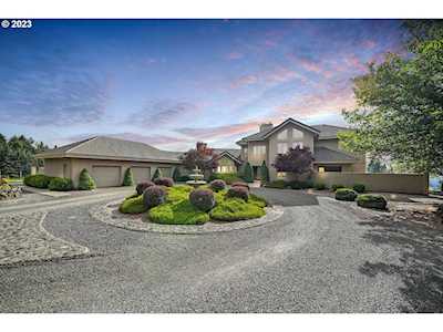 18200 NE Sunrise Peaks LN Hillsboro, OR 97123